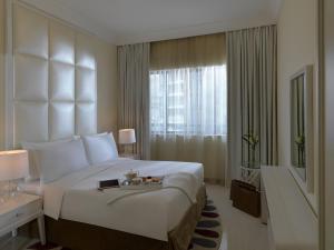 Three Bedroom Suite - City View room in DAMAC Maison Dubai Mall Street