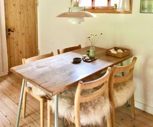 Lovely Summerhouse By Sejerø Bay