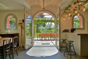 Historic Villa In Tuscan Maremma With Bio Lake