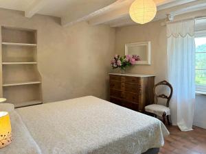 Traditional Apartment In The Tuscan Countryside