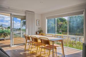 The Shack at Maslin Beach - C21 SouthCoast Holidays