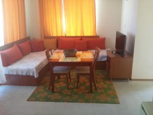 Apartments in Villa Rouge