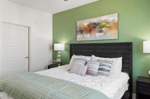 Comfortable Scottsdale Stay , Desert Ridge, Near Mayo, Pool & Gym- S443