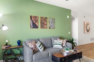 Comfortable Scottsdale Stay , Desert Ridge, Near Mayo, Pool & Gym- S443