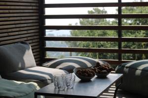 Contemporary Villa Overlooking Gold Islands