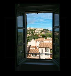 Historic Town House Near Avignon