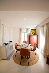 Historic Town House Near Avignon