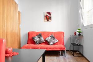 Comfortable 2BR Apt, Close to Belvedere Palace