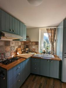 Stone House In The Heart Of Pollino National Park