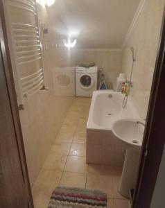 DOBA - Центр 1 кім, 4 міс мансард Завжди тепла !