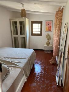 Villas Maison typique provencale au calme absolu dans le triangle d or a Bonnieux : photos des chambres