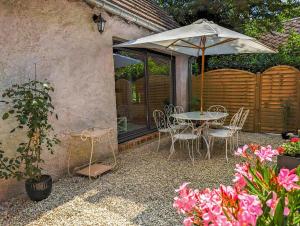Maisons de vacances Charming House Near Loire Valley Castles : photos des chambres