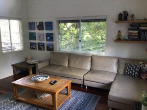 Stealaway Cottage at 6 Bigoon