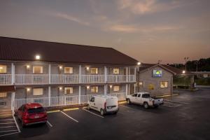 Days Inn by Wyndham Huntington