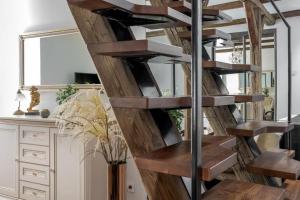 Domillion 2bdr apt at historical building VS511b