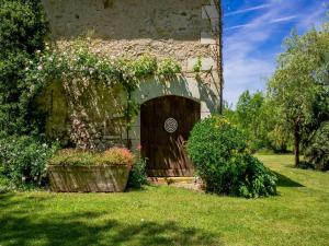 Maisons de vacances Holiday Home in Dordogne Wine Estate with Garden : Maison de Vacances 2 Chambres