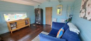 Lakeview Petting Pod