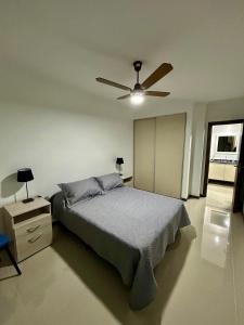 Flat with Pool, Gym & Great Views