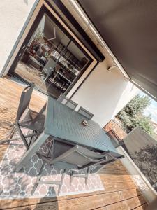 Maisons de vacances Duplex, hyper-central - piscine privee - garage : photos des chambres