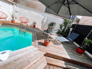 Maisons de vacances Duplex, hyper-central - piscine privee - garage : photos des chambres