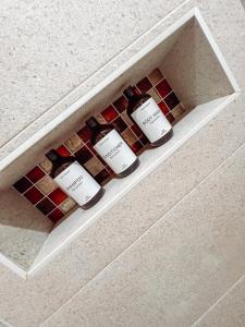 Maisons de vacances Duplex, hyper-central - piscine privee - garage : photos des chambres