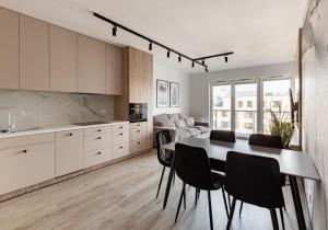 Baltic Homely Apartment by BookingHost