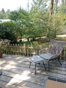 Forrest Lodge in bosrijke omgeving de Veluwe - met terras, tuin en fietsschuurtje