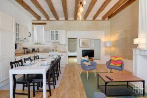 Appartements Le St Graal - 4V - Hyper Centre Ville de Tours : photos des chambres