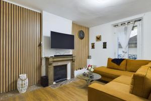 La Champenoise - Private Garden with Covered Patio