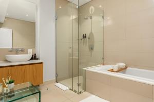 Luxury Retreat with Scenic Balcony