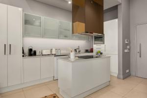 Luxury Retreat with Scenic Balcony