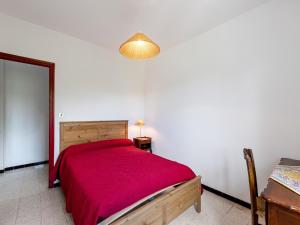 Appartements Apartment with pool amid vineyards and near the beach : photos des chambres