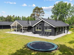 18 person holiday home in Væggerløse