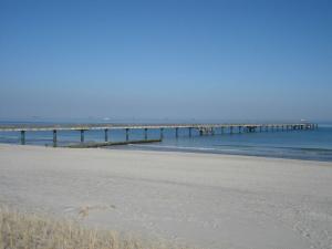 Küstenwald - Ferienwohnung Borstels Kajüte