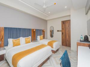 HOTEL BREEZE BAYex bkc