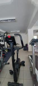 Poolisde Apt with Gym and Tennis