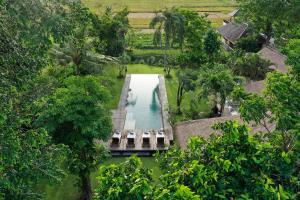 Villa Bangkuang by Nakula