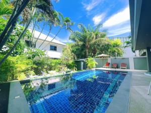Cozysea Pool Villa 4 bedrooms 5 bathrooms with private pool garden villa near the Jomtien beach