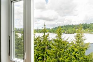 Blueground Downtown rooftop nr Marymoor Park SEA-896