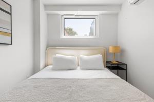 Blueground Williamsburg view nr East River NYC-1958