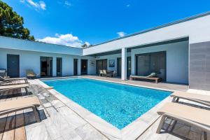 Villas La Villa Grazzoso - Piscine Privee : Villa 3 Chambres