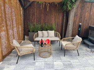 Luxury Seaside Villa Privlaka with Jacuzzi and sauna - 10 Gardens - Beach & Relax Croatia