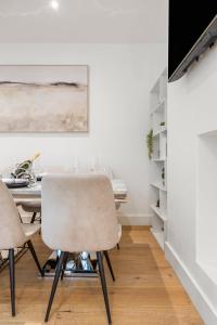 Gloucester Residence