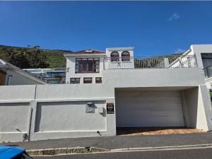 Cozy Fresnaye Home at its best