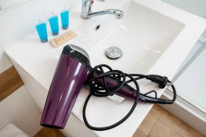 Kochanowskiego Parkside Apartment by BookingHost