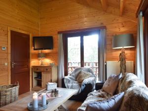 Splendid Chalet in Durbuy with Garden
