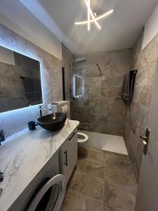 Appartements Golf-Juan Apartment 300m de la mer : photos des chambres