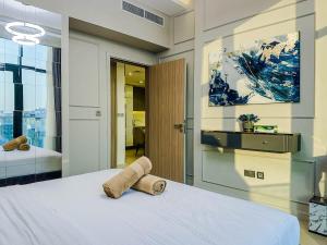 Luxury and spacious, 10min to Downtown