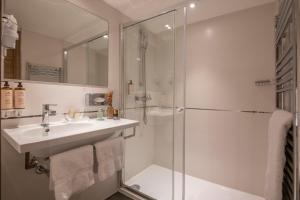 Hotels Best Western Premier Hotel Prince de Galles : photos des chambres