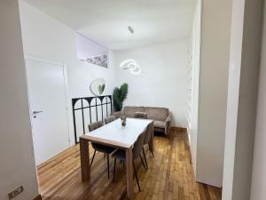 Meravigli Suites Duomo - Milan